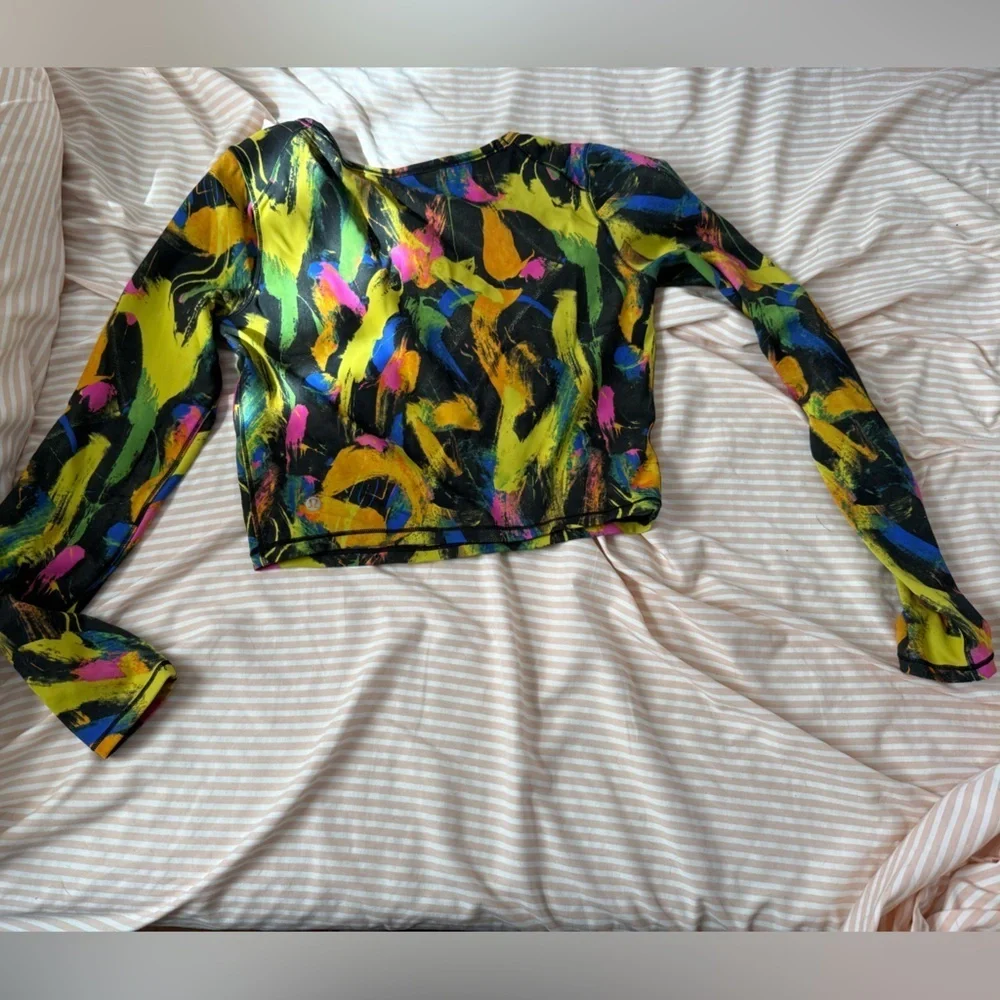 EUC Lululemon Wunder Train Cropped Long Sleeve Shirt